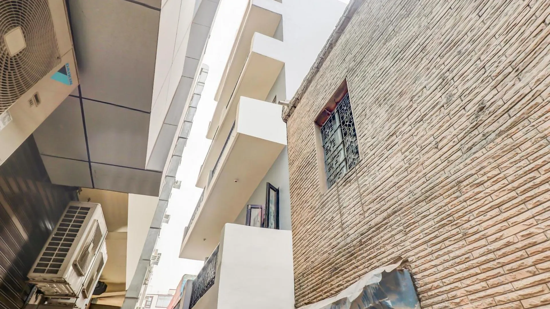 Hotel O White House Delhi